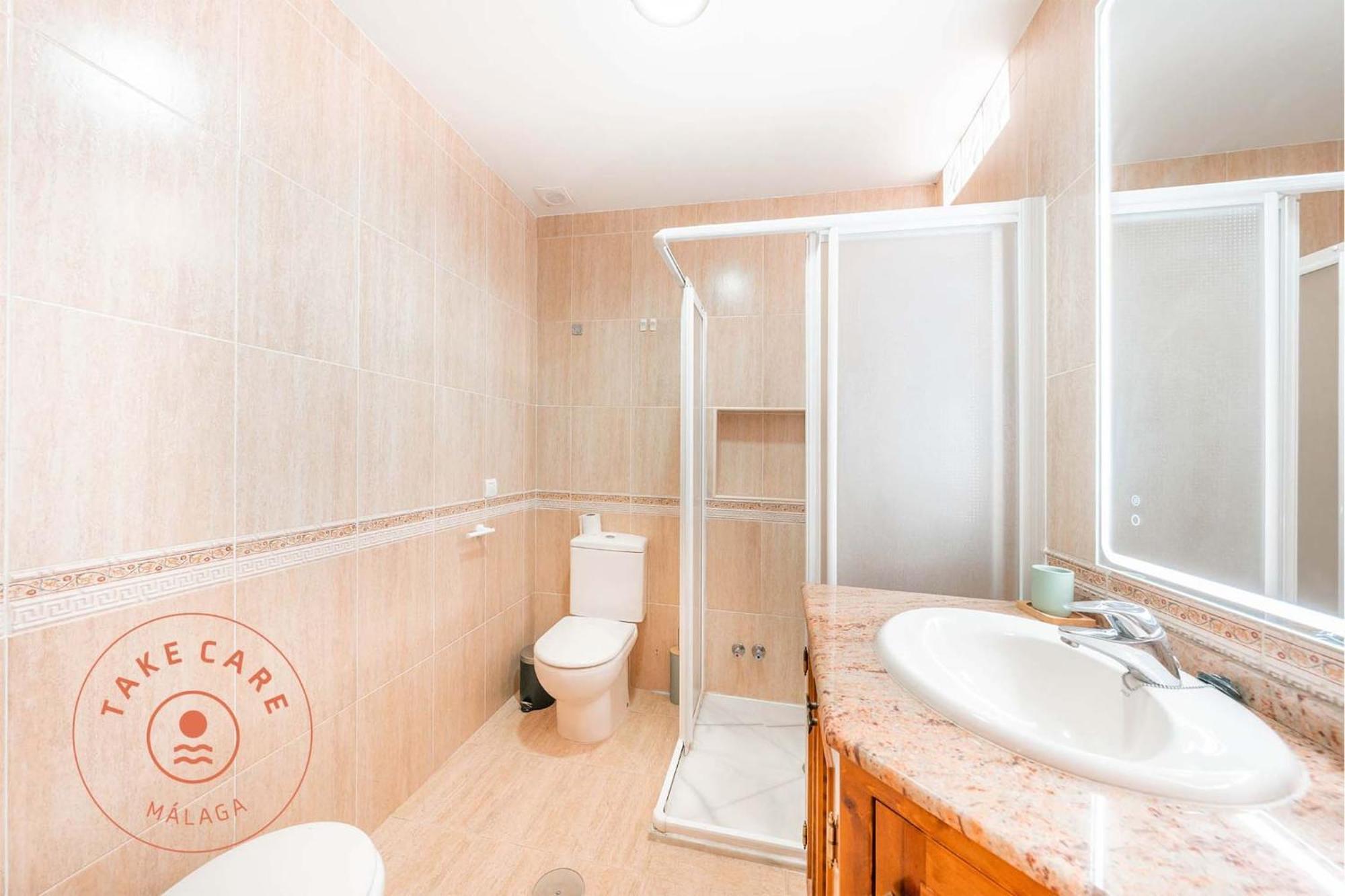 Spacious Home With Lovely Garden - Tcm Rincón de la Victoria Exterior foto